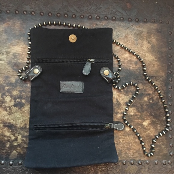 Free People Vegan Crossbody Bag Clutch - Picture 3 of 4